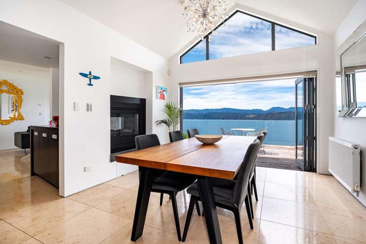 8 Nevay Road Karaka Bays_1