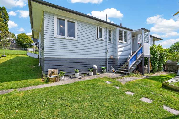 2 View Street Maungaturoto_18