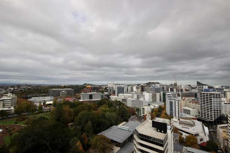 29XX/6-8 Lorne Street 10015_11