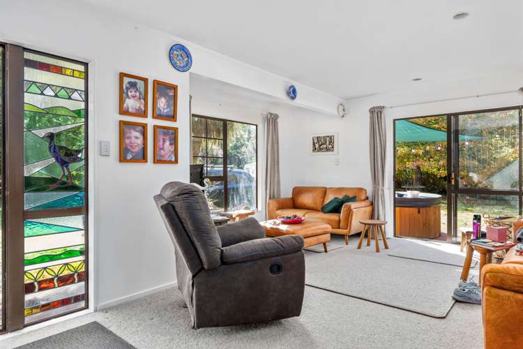 16 Parkers Road Carterton_6