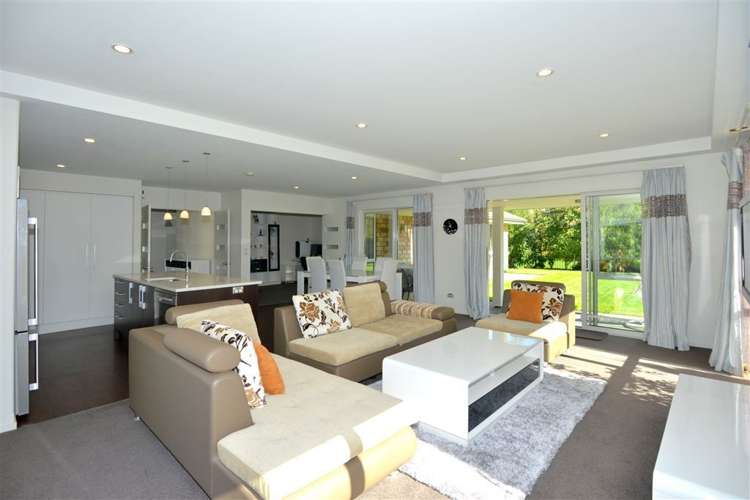 45 Somerville Crescent Aidanfield_8