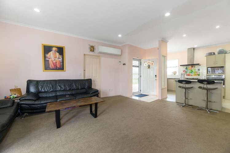 14C Tory Street Mt Roskill_5