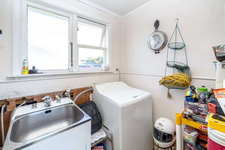 15 Cameron Crescent Masterton_9