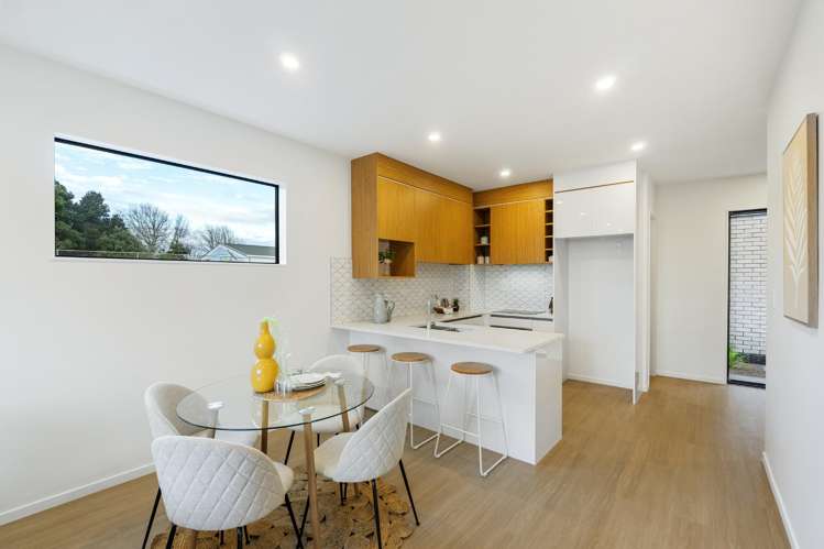 5/9 Blanes Road Weymouth_8