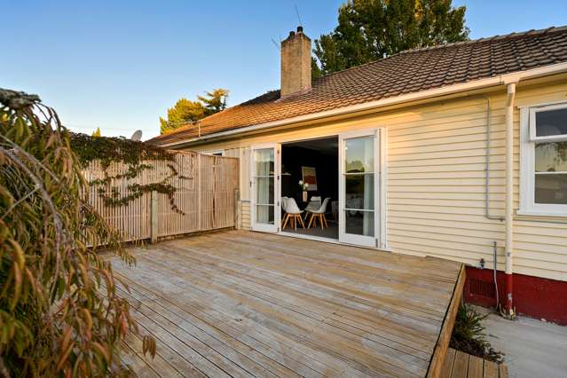 141 Cobham Drive Hamilton East_1