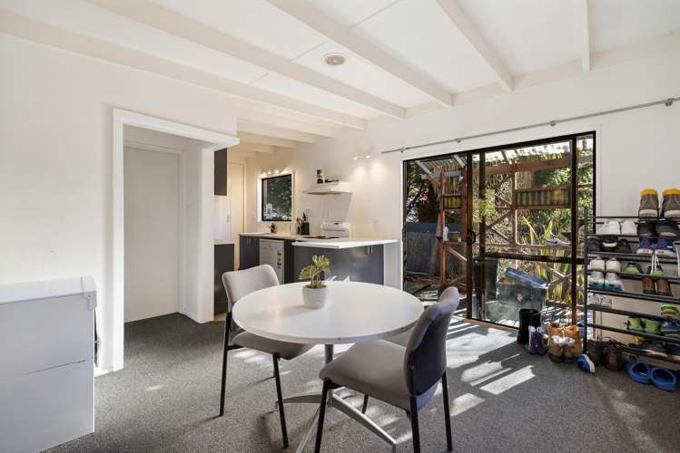 199 & 203 Fernhill Road Fernhill_22