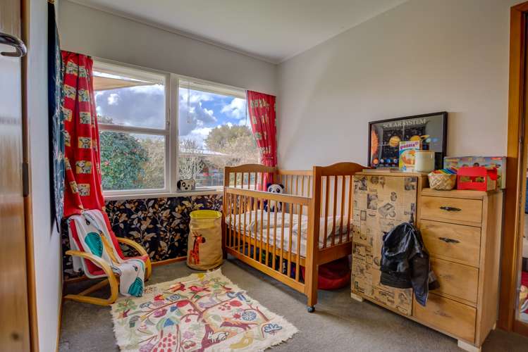 17 Macmurdo Avenue Glenview_11