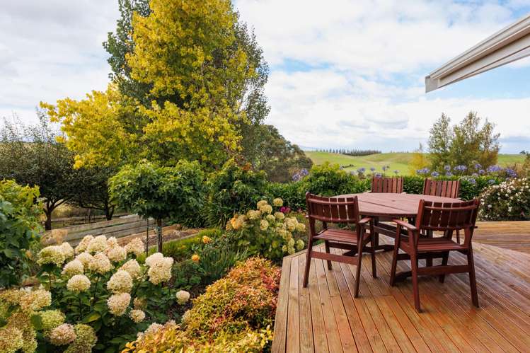 1141 Makino Road Halcombe_31