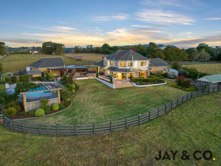 3 Briar Lane Whitford_26