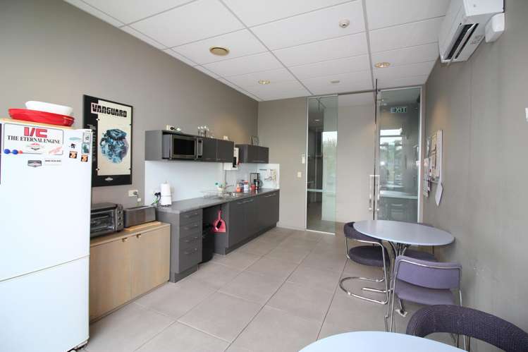 54 Apollo Drive Albany_16