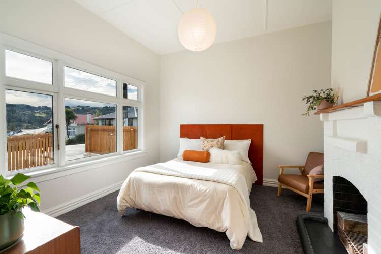 8 Maybank Street North East Valley_9