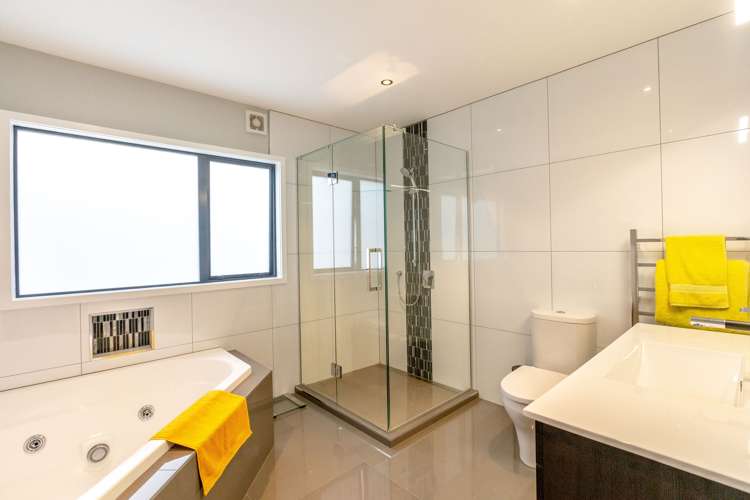 56b Joseph Banks Drive Whitby_8