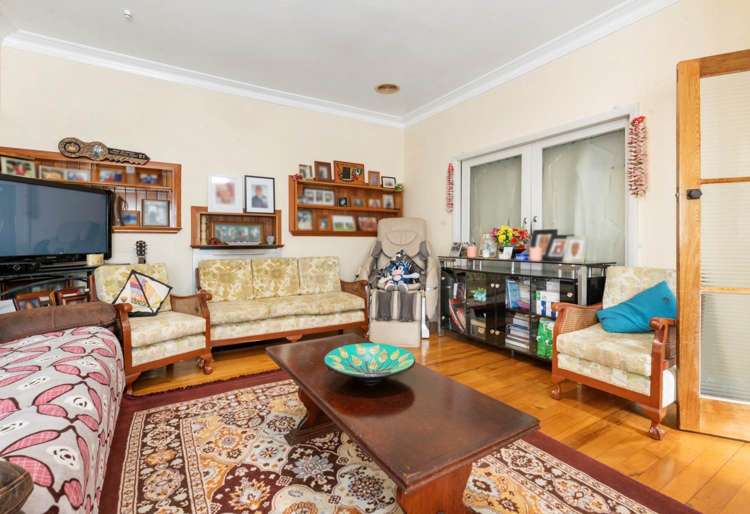 293 Massey Road Mangere East_1