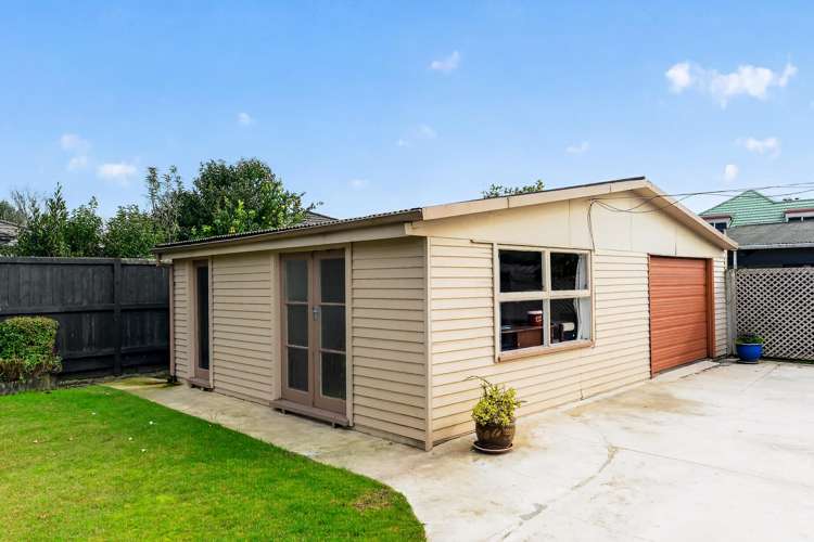 61B Te Aroha Street Hamilton East_16