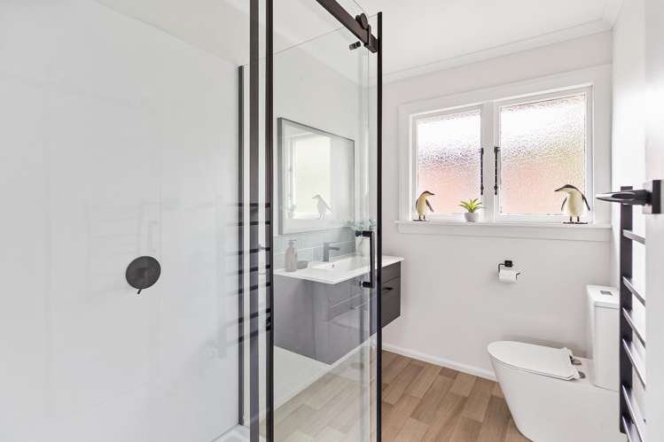 21 Kiwi Drive Highfield_14