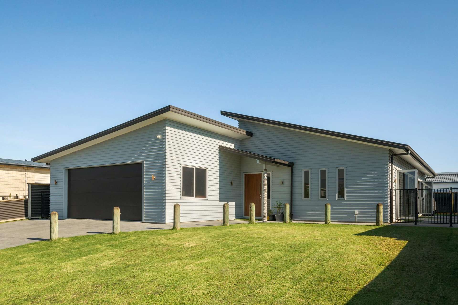 14 Surfers Avenue Waihi Beach_0