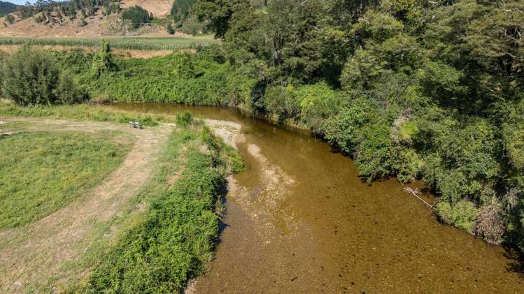 542 Tadmor-Glenhope Road Tadmor_12