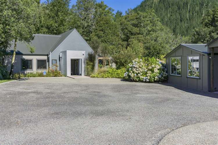 2314 Shenandoah Highway Murchison_33