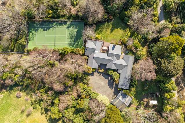 Lifestyle Opportunity – Must Be Sold