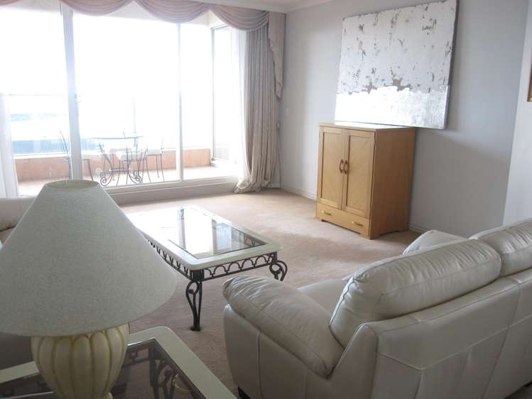 2904/8 Albert Street Auckland Central_11