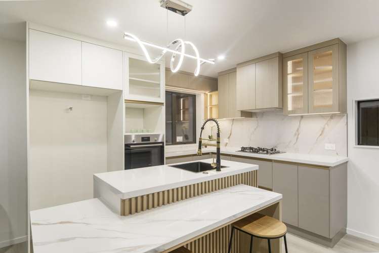 63D Harrington Road_5