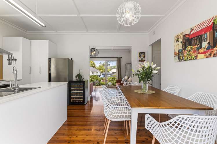 64 Premier Avenue Point Chevalier_14