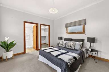 48 Manapouri Crescent_4