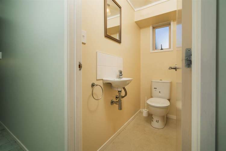 34 Hinemoa Terrace Tairua_18