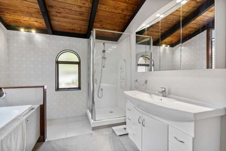 60 Pacific Parade Army Bay_14