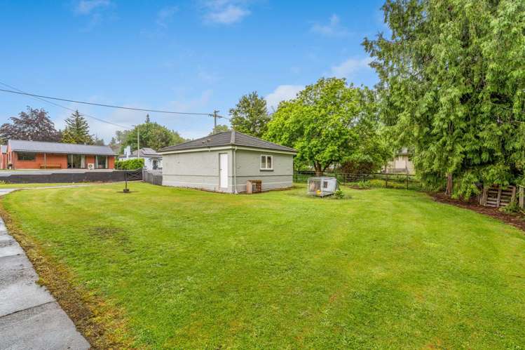 12 Whitehaven Street Lawrence_15