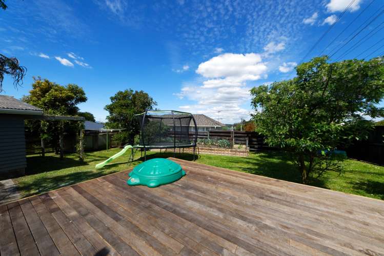 145 Tirimoana Road Te Atatu South_12