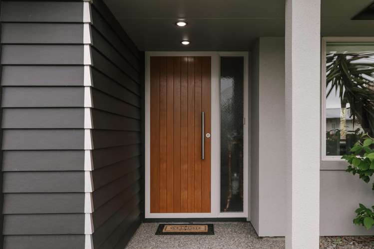 8 Windsor Street Terrace End_1