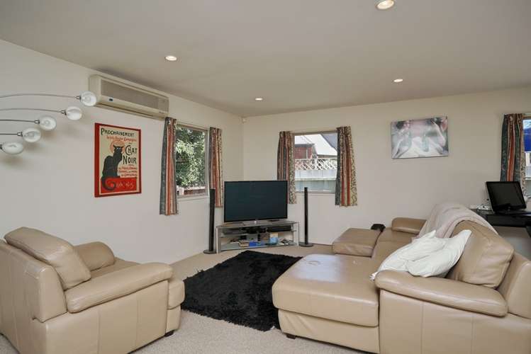 11a Carlsen Street Burwood_4