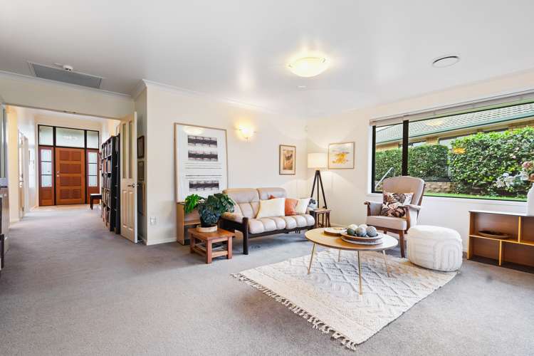 13 Brentwood Avenue Kamo_6