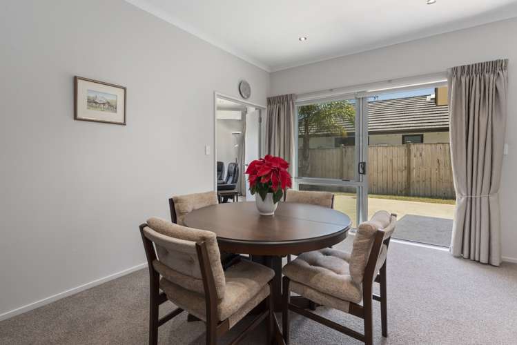 15 Seafort Lane Silverdale_17