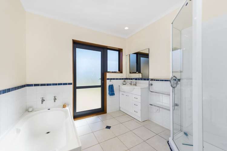 11 Genevieve Way Whatawhata_11