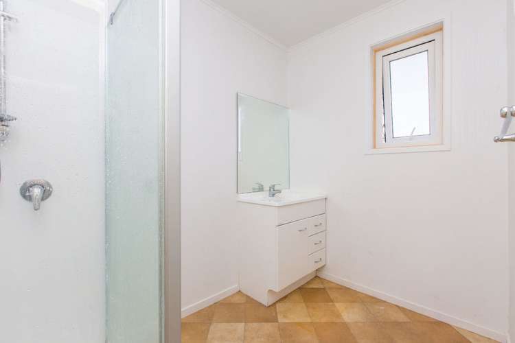 41 Stewart Avenue Panmure_12