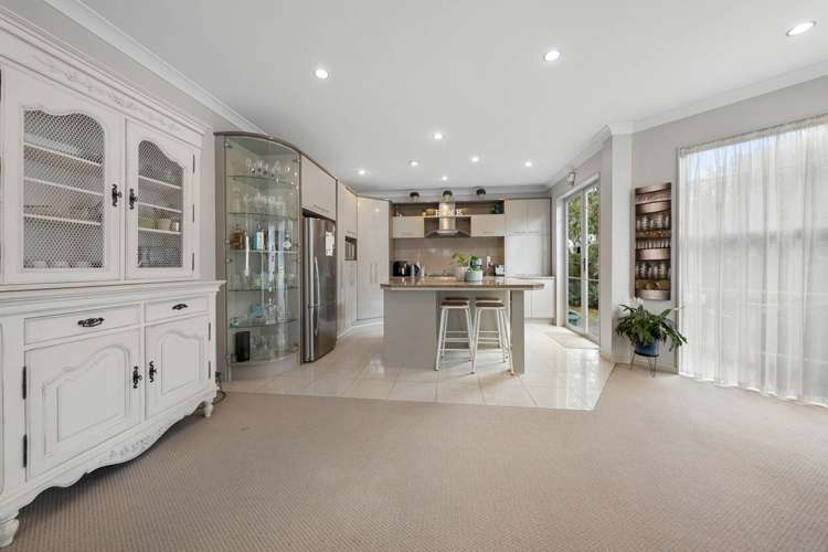 56 Amberwood Drive Northpark_6