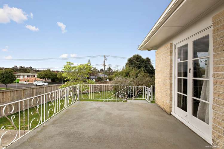 61 Taioma Crescent Te Atatu Peninsula_15