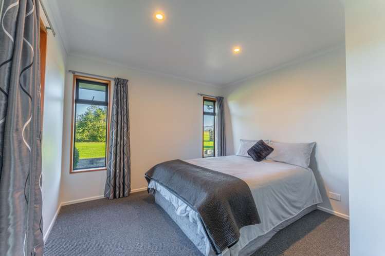 16 Campbell and Forrests Road Otaio_15