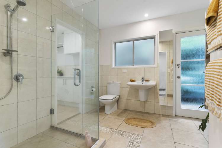 331 Huia Road Titirangi_12