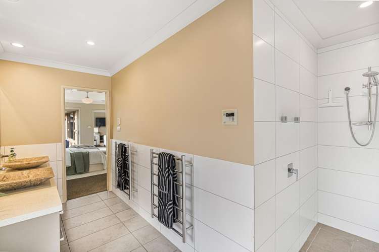 16 Bernice Crescent Yaldhurst_9