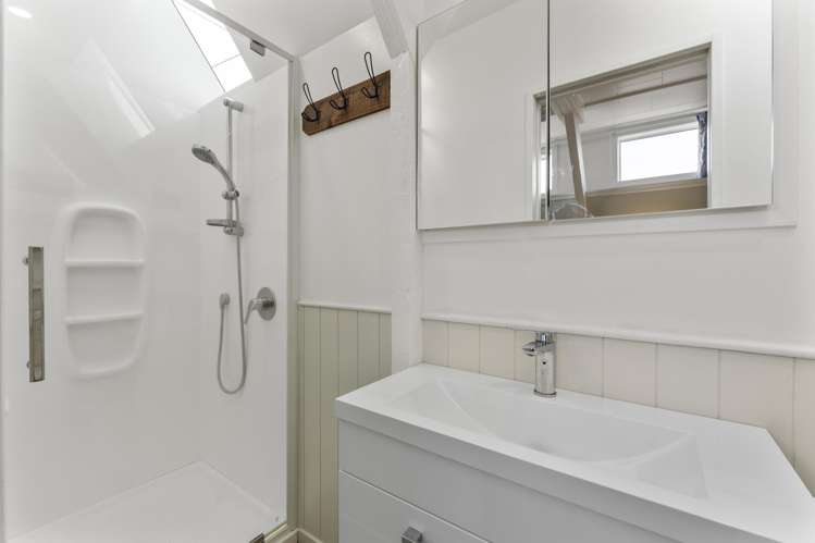 3 Alexander Street Waikanae_13