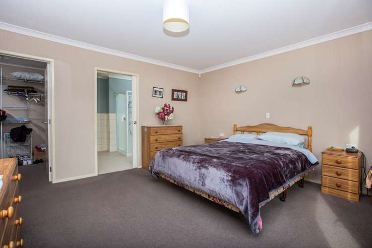 59 Earlsway Warkworth_10