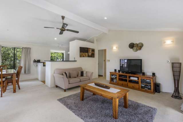 105 Wattle Farm Road Wattle Downs_4