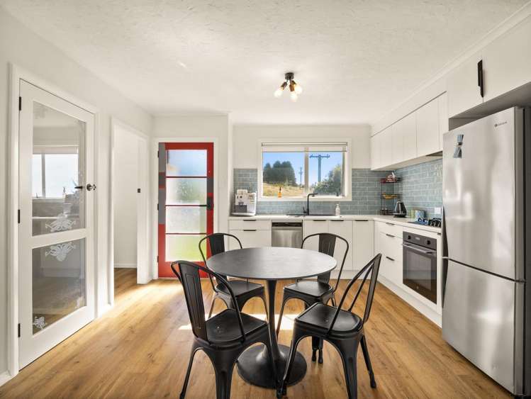 35 Stephen Street Halfway Bush_4