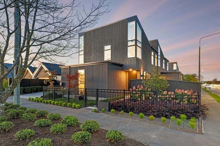 2 Bretts Road St Albans_1