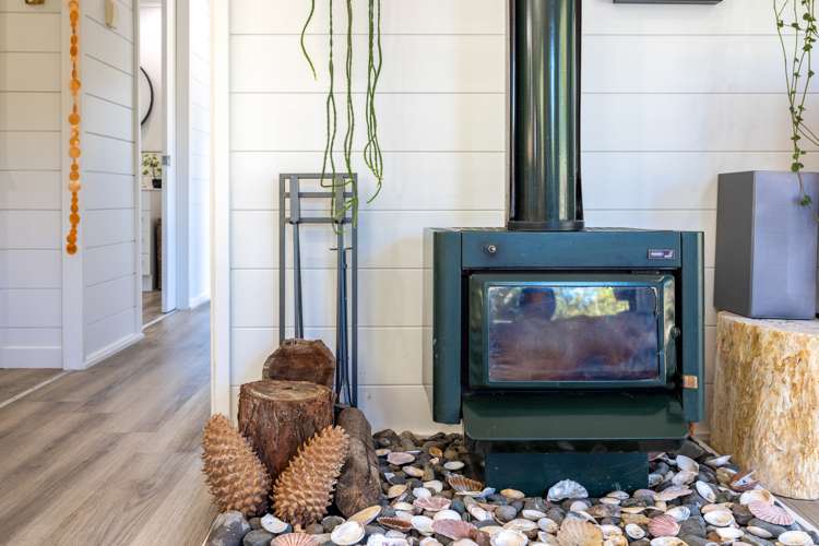 13 Giles Road Ostend_31