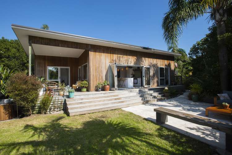 61 Lloyd George Road Wainui_0