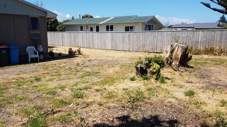 73 Moana Street Otaki Beach_16